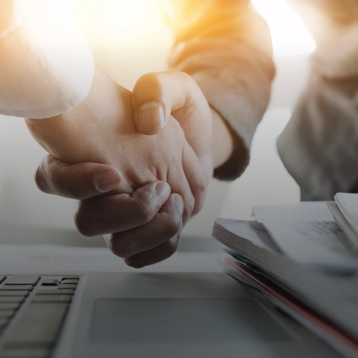 key-corporate-02-mb-25660908